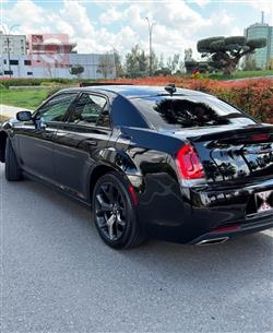 کرایسلەر 300